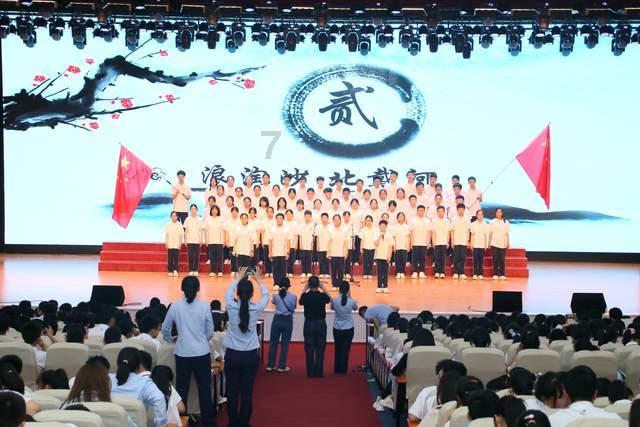 小猫钓鱼游戏龙王版有船